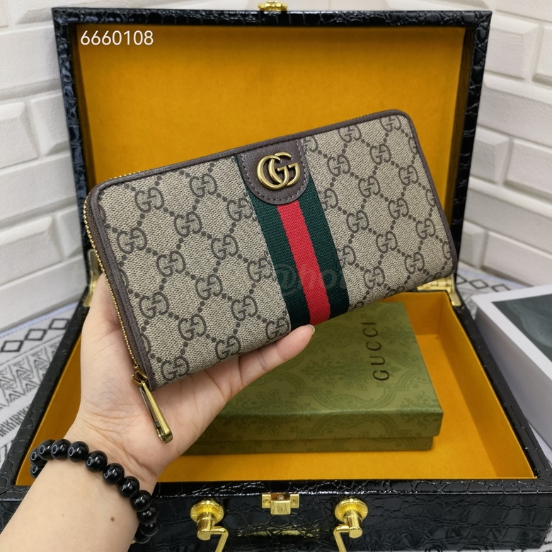 Gucci Wallets 83